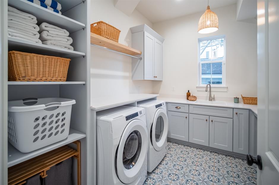 24 tips to make laundry day a breeze